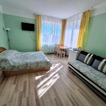 Neringa Guest House Palanga Bagian luar foto
